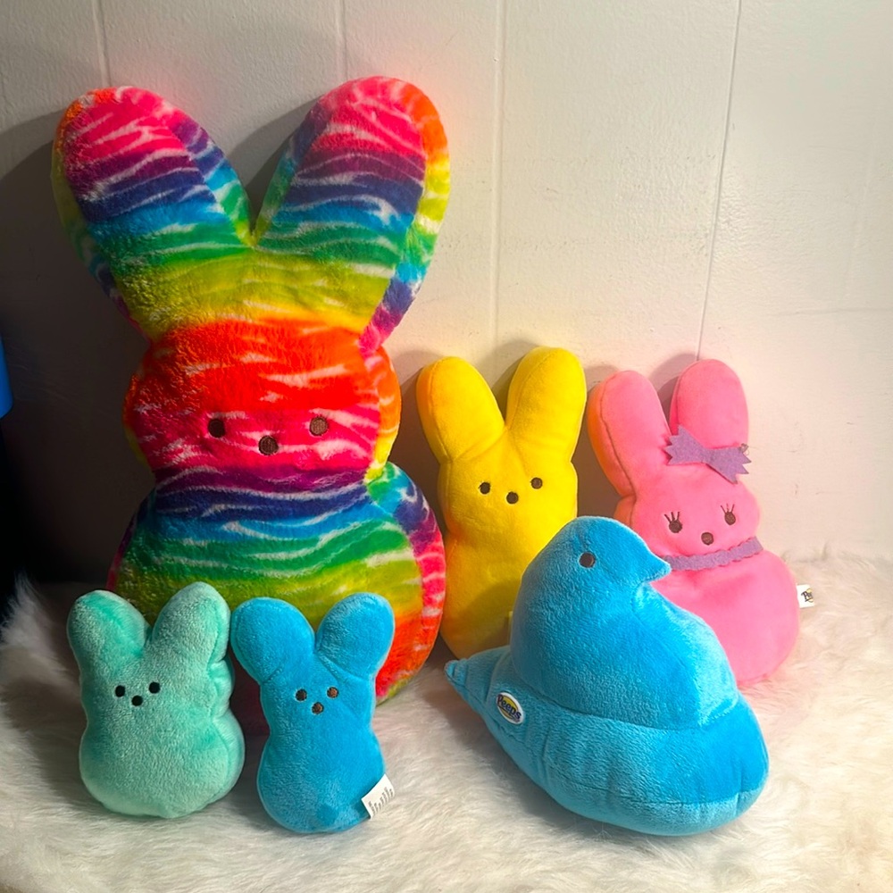 Peeps Easter Bunny Plush Bundle Lot of 6 rainbow tie dye bunny chick